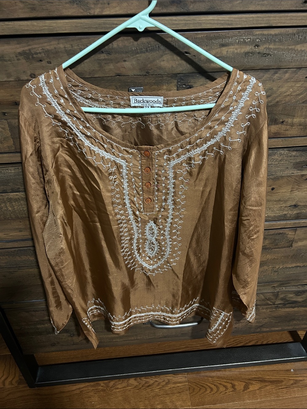 Women's 10% silk Embroidered Brown Tunic Made in India. Bohemian. 3/4 sleeve.